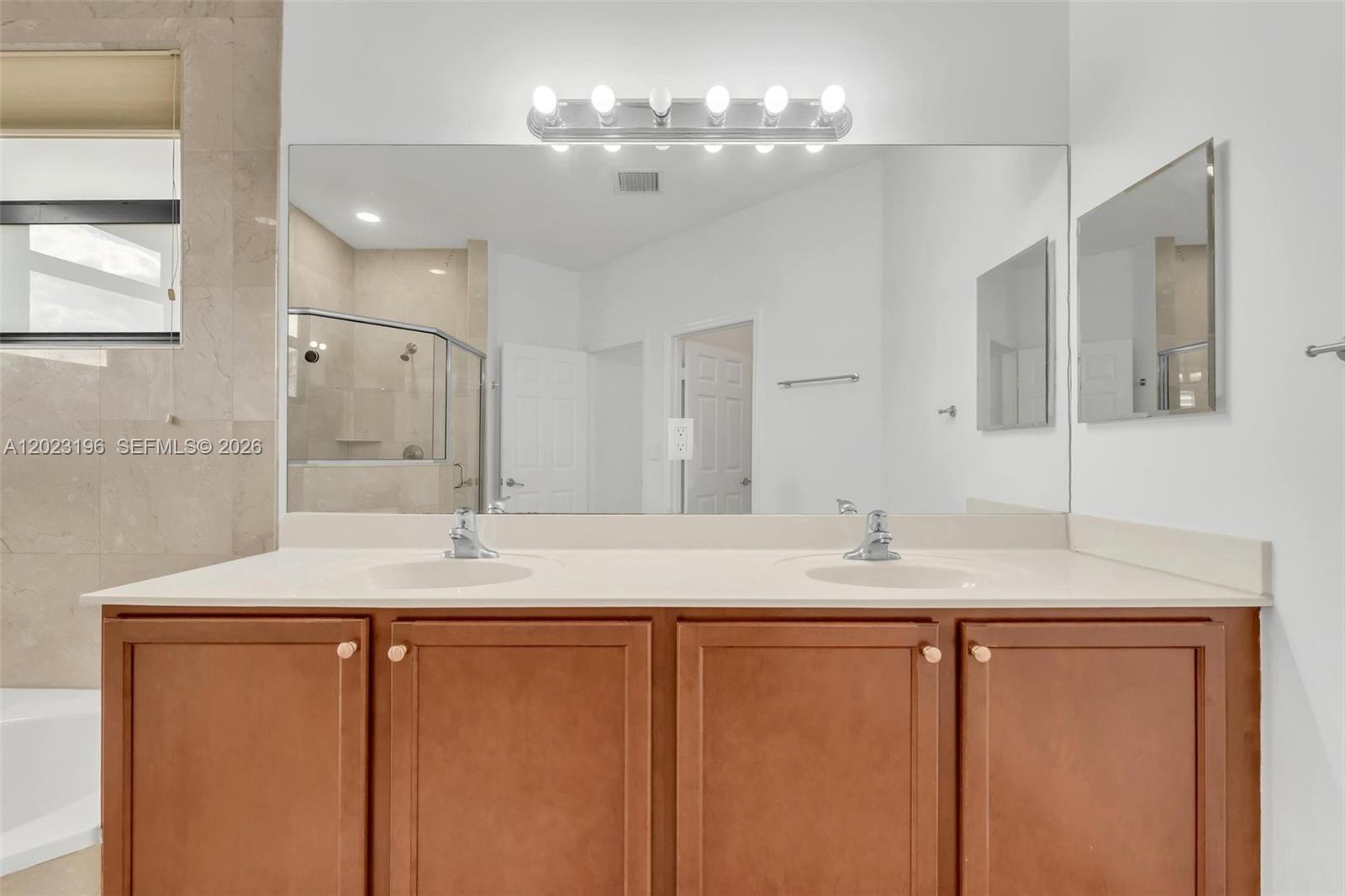 16125 Southwest 65th Lane Miami, FL 33193 - Photo 57 of 68