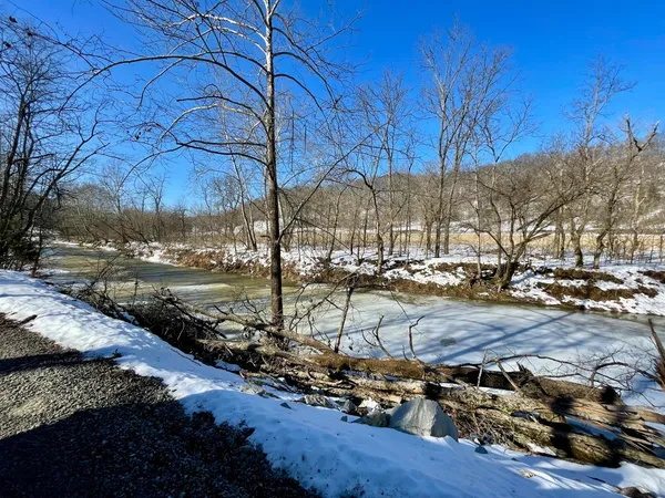$675,000 | 6033 Siemon Road, Brookville, IN 47012
