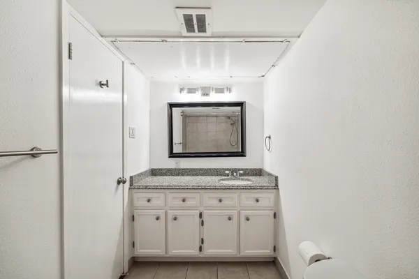 $139,900 | 3922 West Alabama Street, Unit 1, Houston, TX 77027
