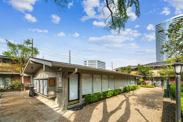 $139,900 | 3922 West Alabama Street, Unit 1, Houston, TX 77027