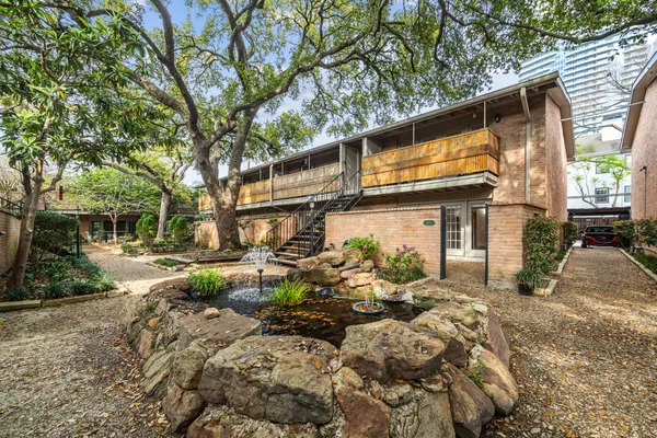 $139,900 | 3922 West Alabama Street, Unit 1, Houston, TX 77027