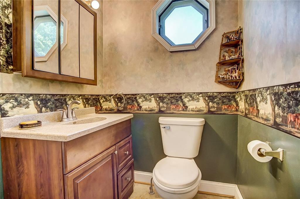 6344 New Carlisle Springfield, OH 45504 - Photo 23 of 47