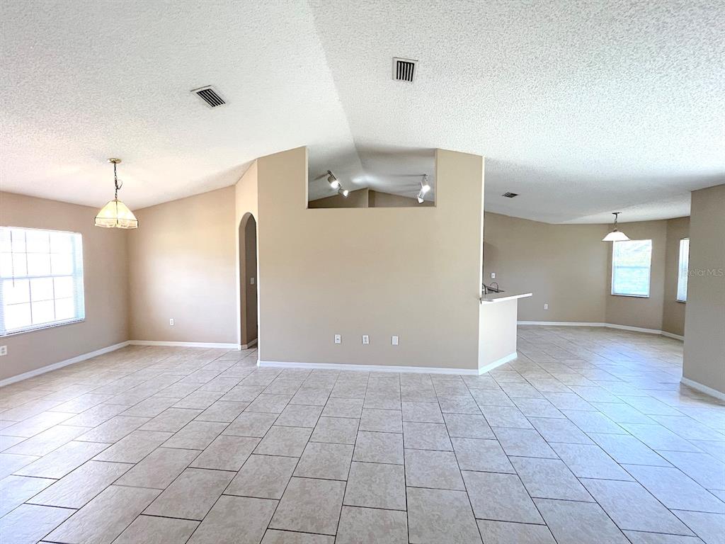 5 Pointer Place Palm Coast, FL 32164 - Photo 12 of 34