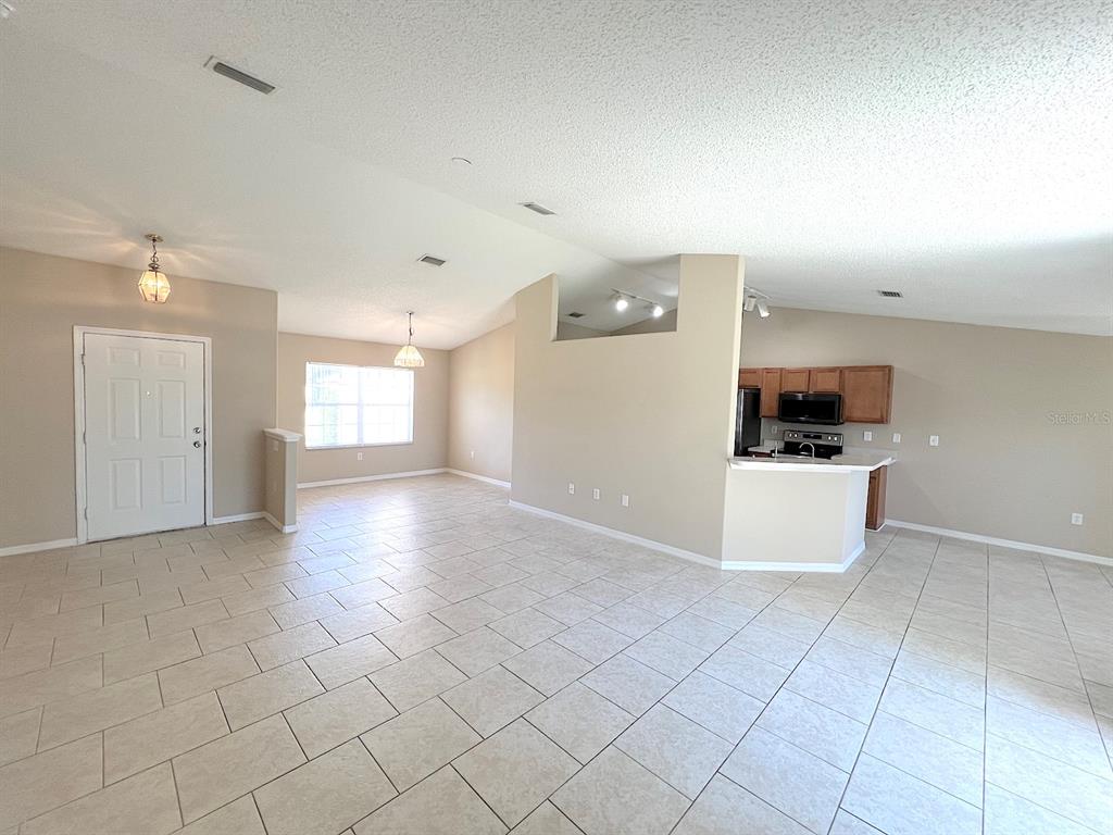 5 Pointer Place Palm Coast, FL 32164 - Photo 8 of 34