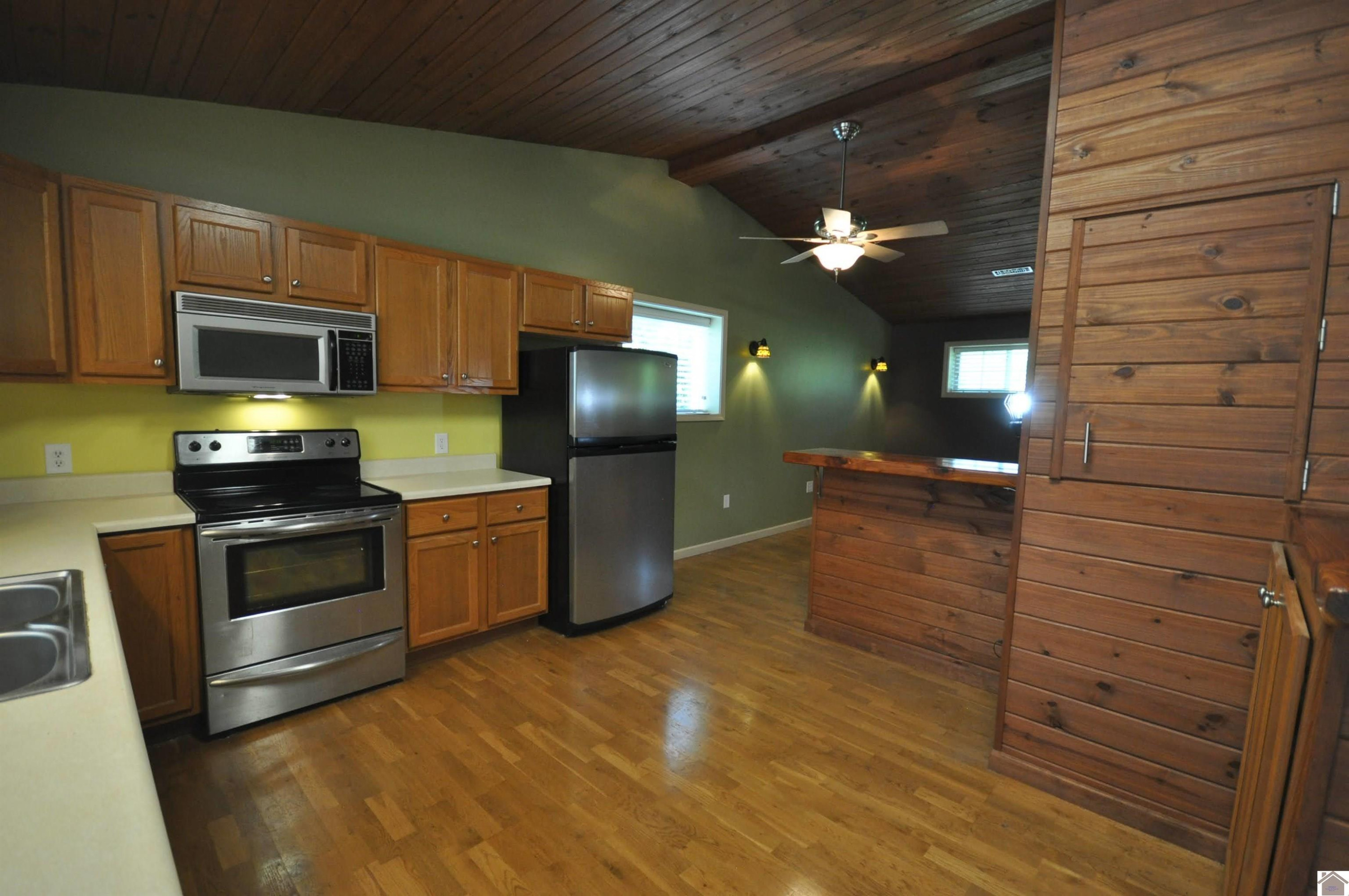 725 Pleasantview Drive Grand Rivers, KY 42045 - Photo 13 of 33 Photo 13