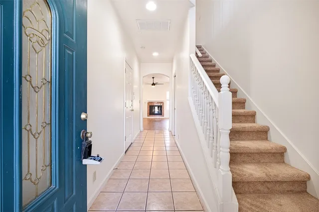 a view of an entryway