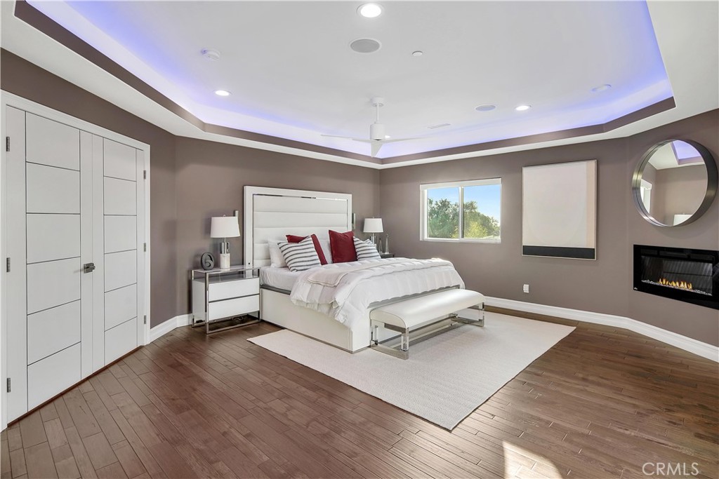 1693 Marion Road Redlands, CA 92374 - Photo 33 of 49 a bedroom with a large bed and a tv