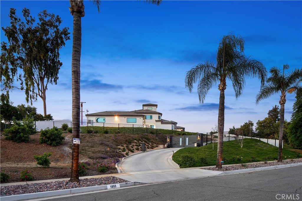 1693 Marion Road Redlands, CA 92374 - Photo 45 of 49