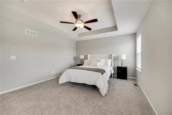 $349,900 | 508 Foxglove Lane, Raymore, MO 64083