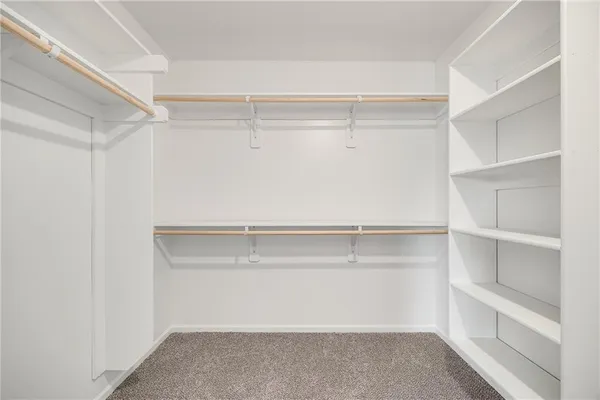 $349,900 | 508 Foxglove Lane, Raymore, MO 64083