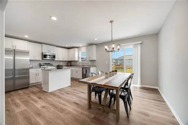 $349,900 | 508 Foxglove Lane, Raymore, MO 64083