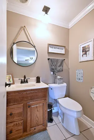 $599,900 | 1303 East Ironwood Drive, Mount Prospect, IL 60056