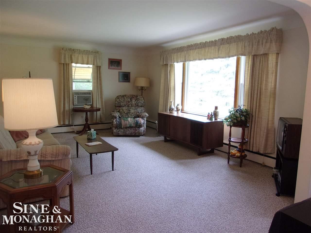 6531 Swartout Road Algonac, MI 48001 - Photo 4 of 30