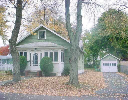 61 Edison Street Warwick, RI 02889 - Photo 1 of 1 Exterior Front.