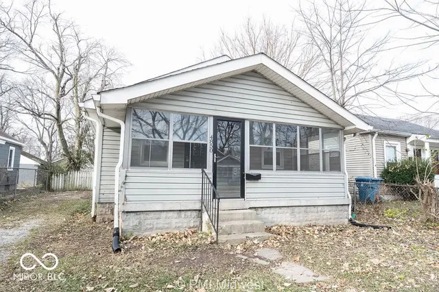 $1,249 | 4850 Hillside Avenue, Indianapolis, IN 46205