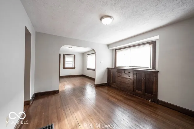 $1,249 | 4850 Hillside Avenue, Indianapolis, IN 46205