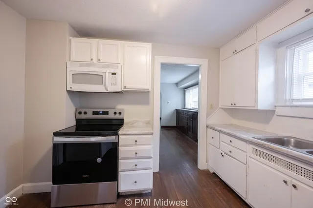 $1,249 | 4850 Hillside Avenue, Indianapolis, IN 46205