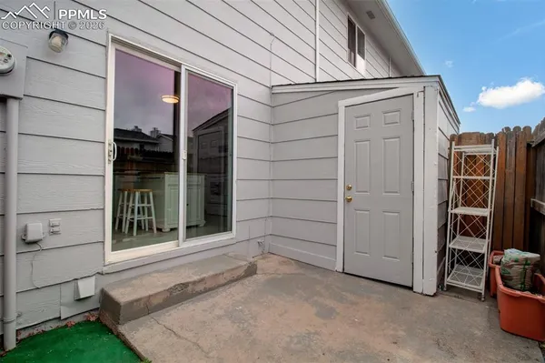 $205,000 | 4405 Pikes Peak Avenue, Colorado Springs, CO 80916