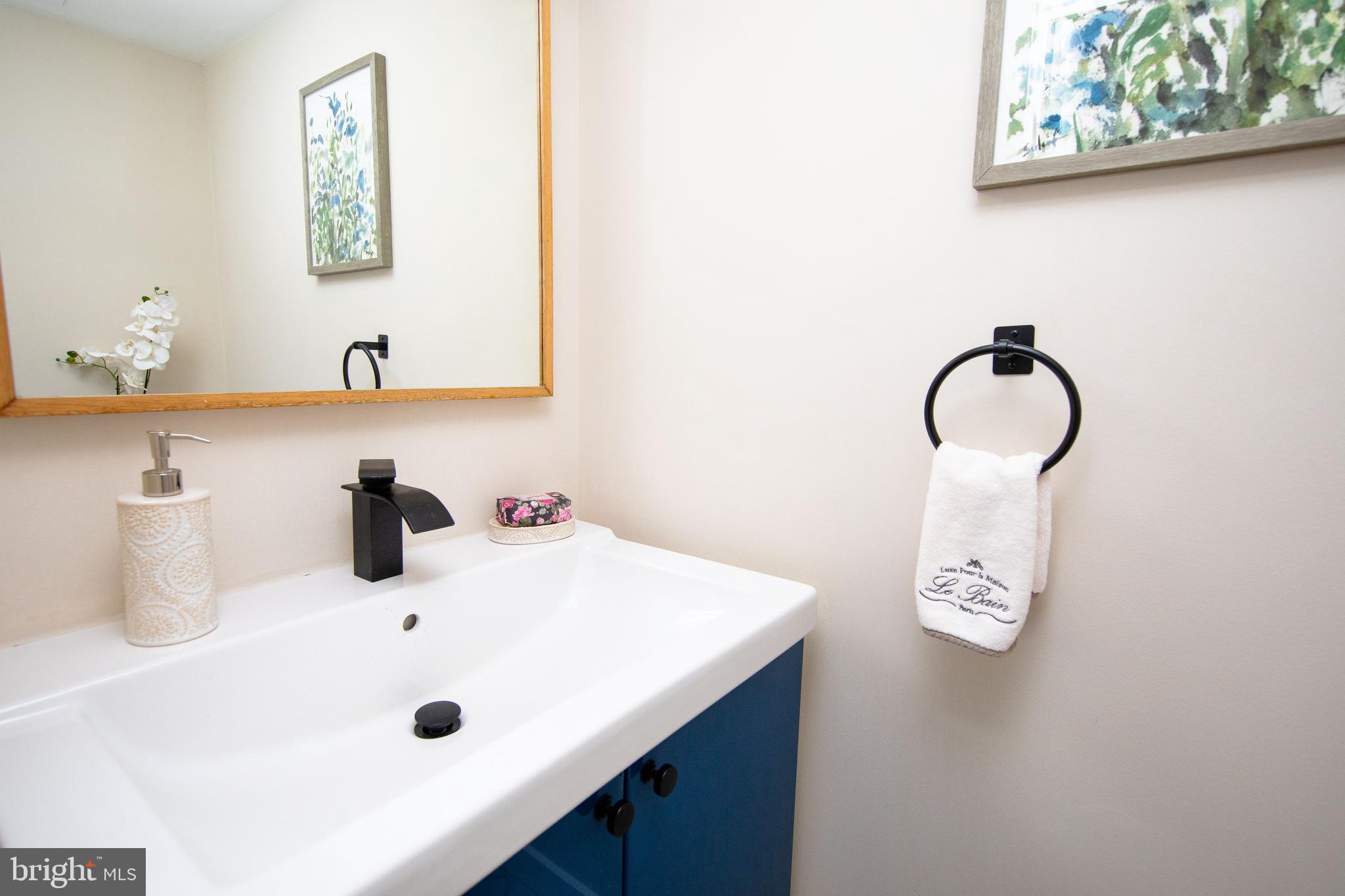 7259 Ridge Avenue Philadelphia, PA 19128 - Photo 10 of 19 Gallery Image 10