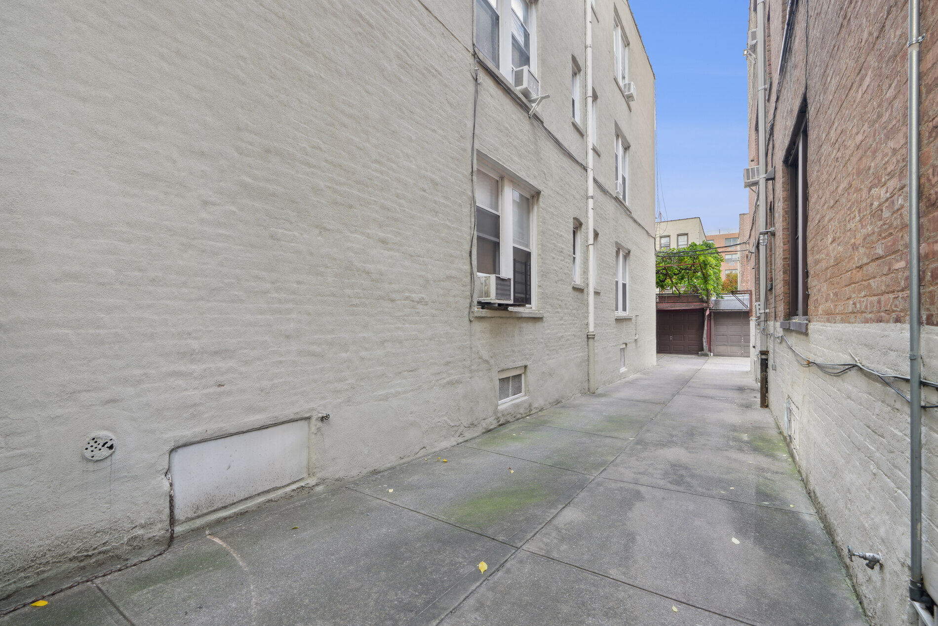 31-42 34th Street, Unit MULTIFAMILY Queens, NY 11106 - Photo 10 of 12 a view of an outdoor space