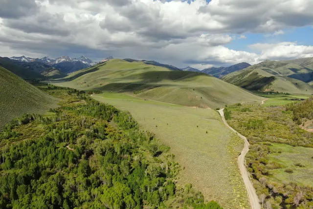 $9,800,000 | Tbd Tbd Road, Hailey, ID 83333