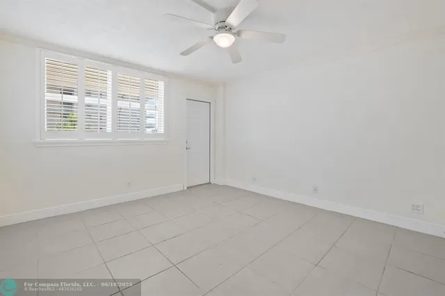 $649,000 | 1051 Hillsboro Mile, Unit 305E, Hillsboro Beach, FL 33062