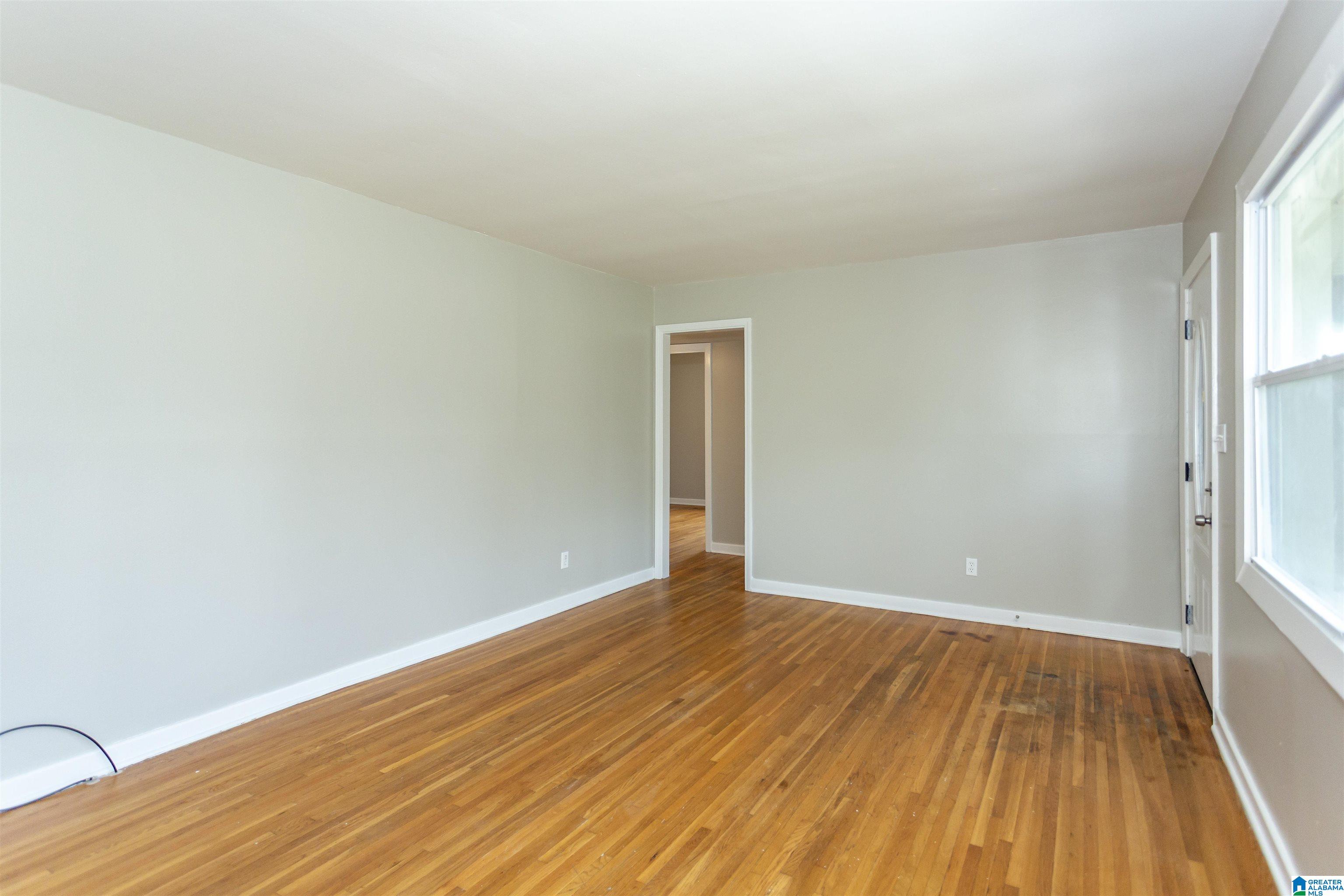 417 Burgundy Road Birmingham, AL 35215 - Photo 9 of 44