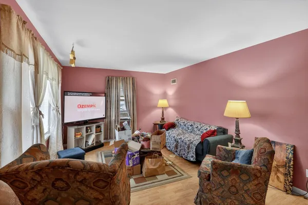 $66,000 | 1006 Hester Avenue, Centralia, IL 62801