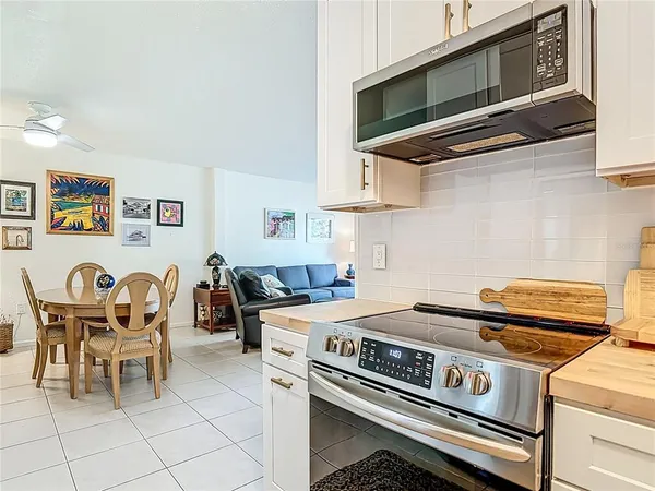 $289,000 | 3800 Saxon Drive, Unit B13, New Smyrna Beach, FL 32169