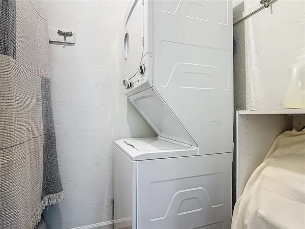 $289,000 | 3800 Saxon Drive, Unit B13, New Smyrna Beach, FL 32169