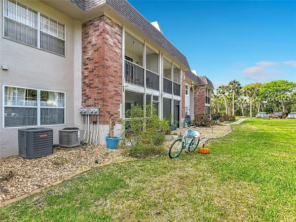 $289,000 | 3800 Saxon Drive, Unit B13, New Smyrna Beach, FL 32169