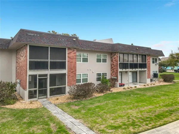 $289,000 | 3800 Saxon Drive, Unit B13, New Smyrna Beach, FL 32169