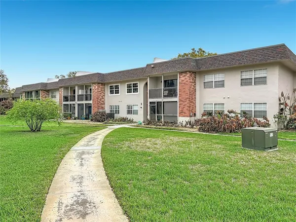$289,000 | 3800 Saxon Drive, Unit B13, New Smyrna Beach, FL 32169