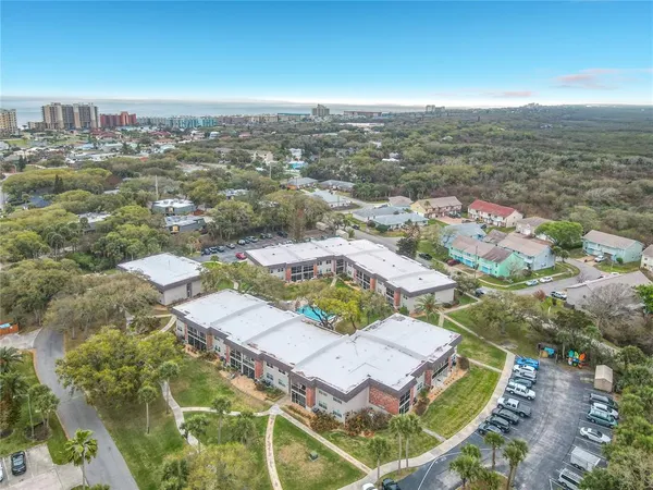 $289,000 | 3800 Saxon Drive, Unit B13, New Smyrna Beach, FL 32169