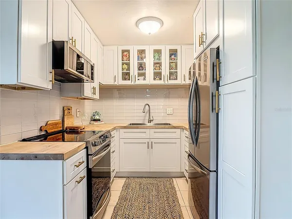 $289,000 | 3800 Saxon Drive, Unit B13, New Smyrna Beach, FL 32169