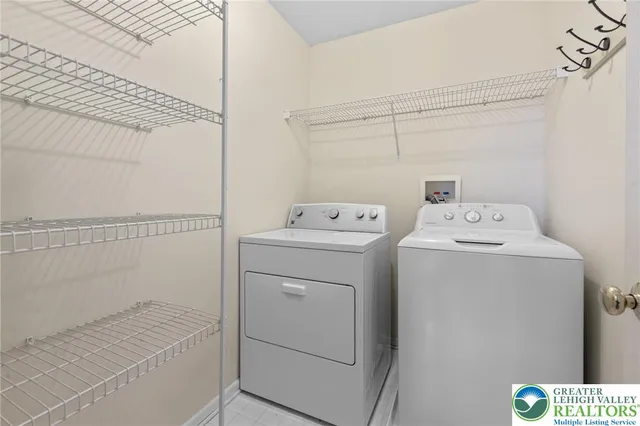 $360,000 | 715 White Circle, Northampton, PA 18067