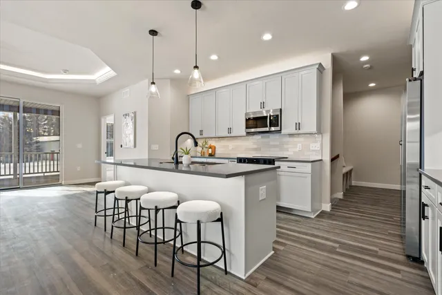 $524,900 | 7035 Stonewood Lane, Lannon, WI 53046