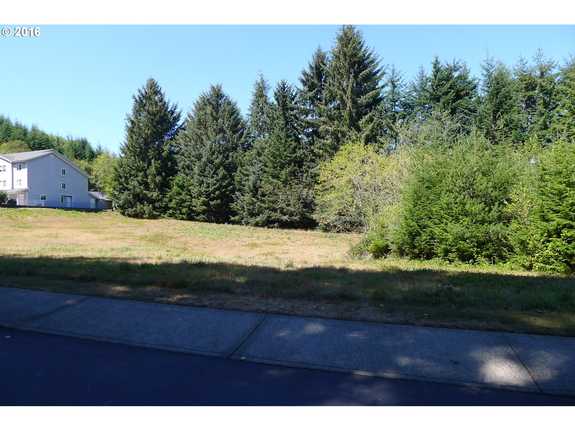 640 Ranch Road Reedsport, OR 97467 - Photo 6 of 8 Gallery Image 6