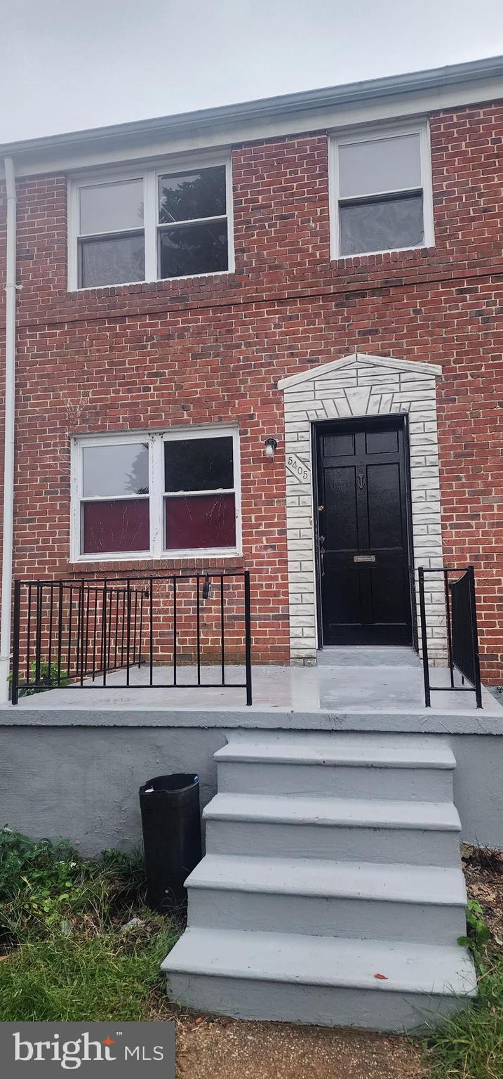 5405 Whitlock Road Baltimore, MD 21229 - Photo 1 of 24