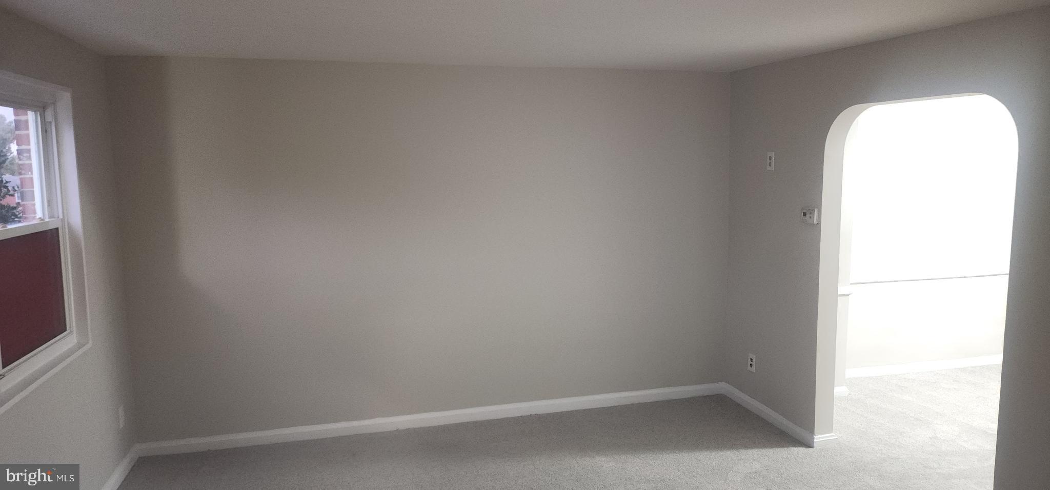 5405 Whitlock Road Baltimore, MD 21229 - Photo 7 of 24 Living Room