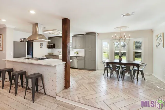 $450,000 | 23123 Sunnyside Lane, Zachary, LA 70791