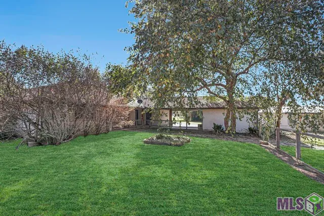 $450,000 | 23123 Sunnyside Lane, Zachary, LA 70791