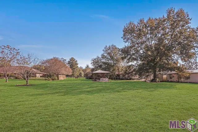 $450,000 | 23123 Sunnyside Lane, Zachary, LA 70791