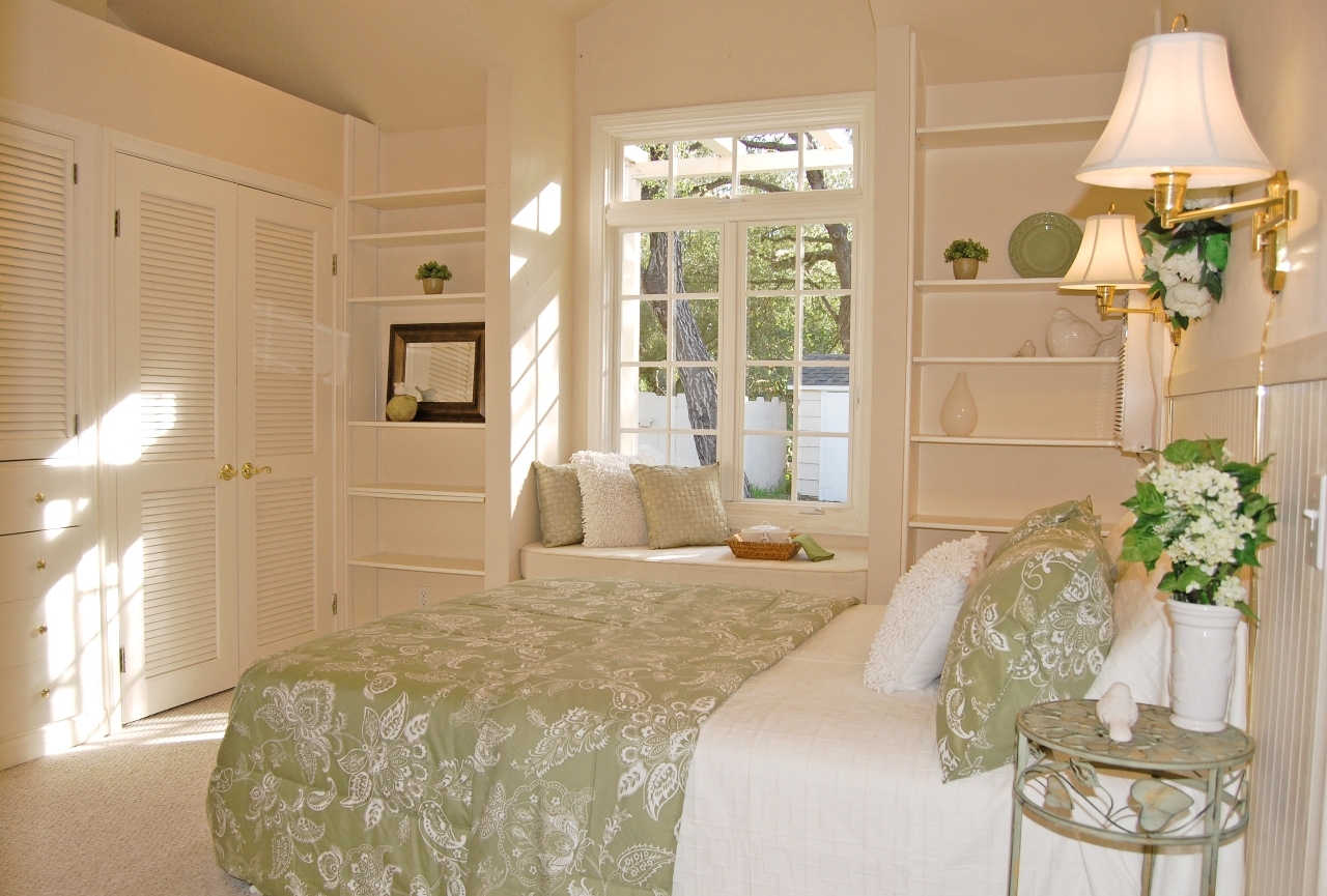 2765 Foothill Road Santa Barbara, CA 93105 - Photo 6 of 11 Master Bedroom