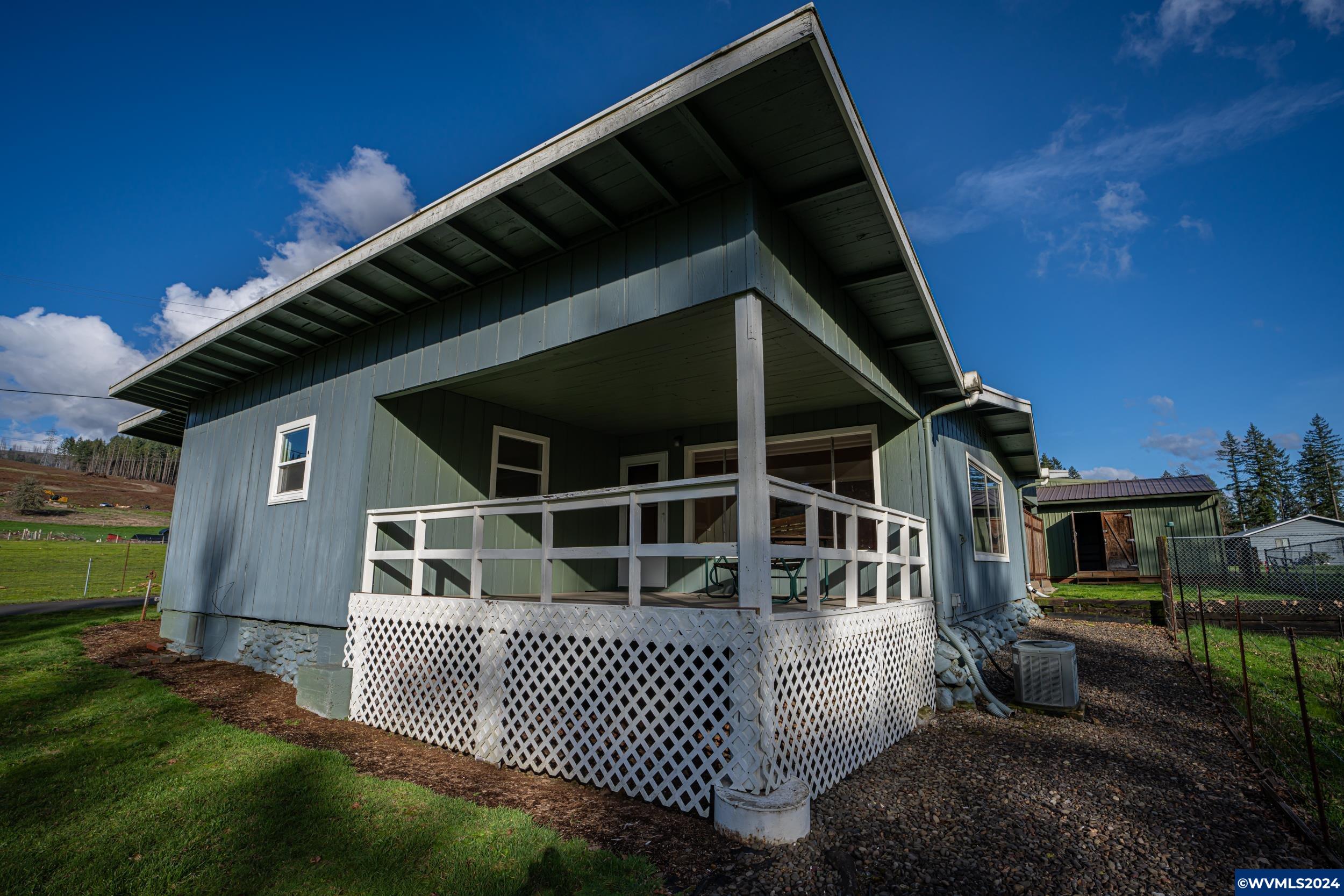 21911 Fern Ridge Road Southeast Stayton, OR 97383 - Photo 11 of 42
