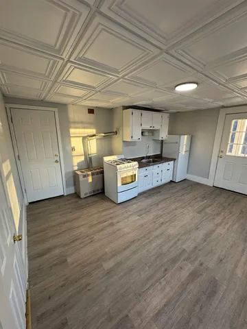 $1,250 | 30 Ledge Street, Unit 6, Nashua, NH 03060