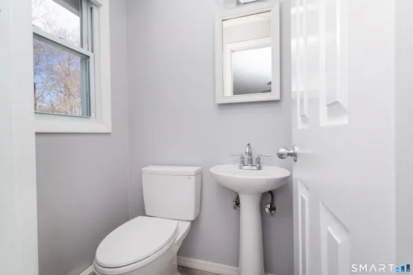 $599,900 | 37 Rocky Hill Road, Trumbull, CT 06611