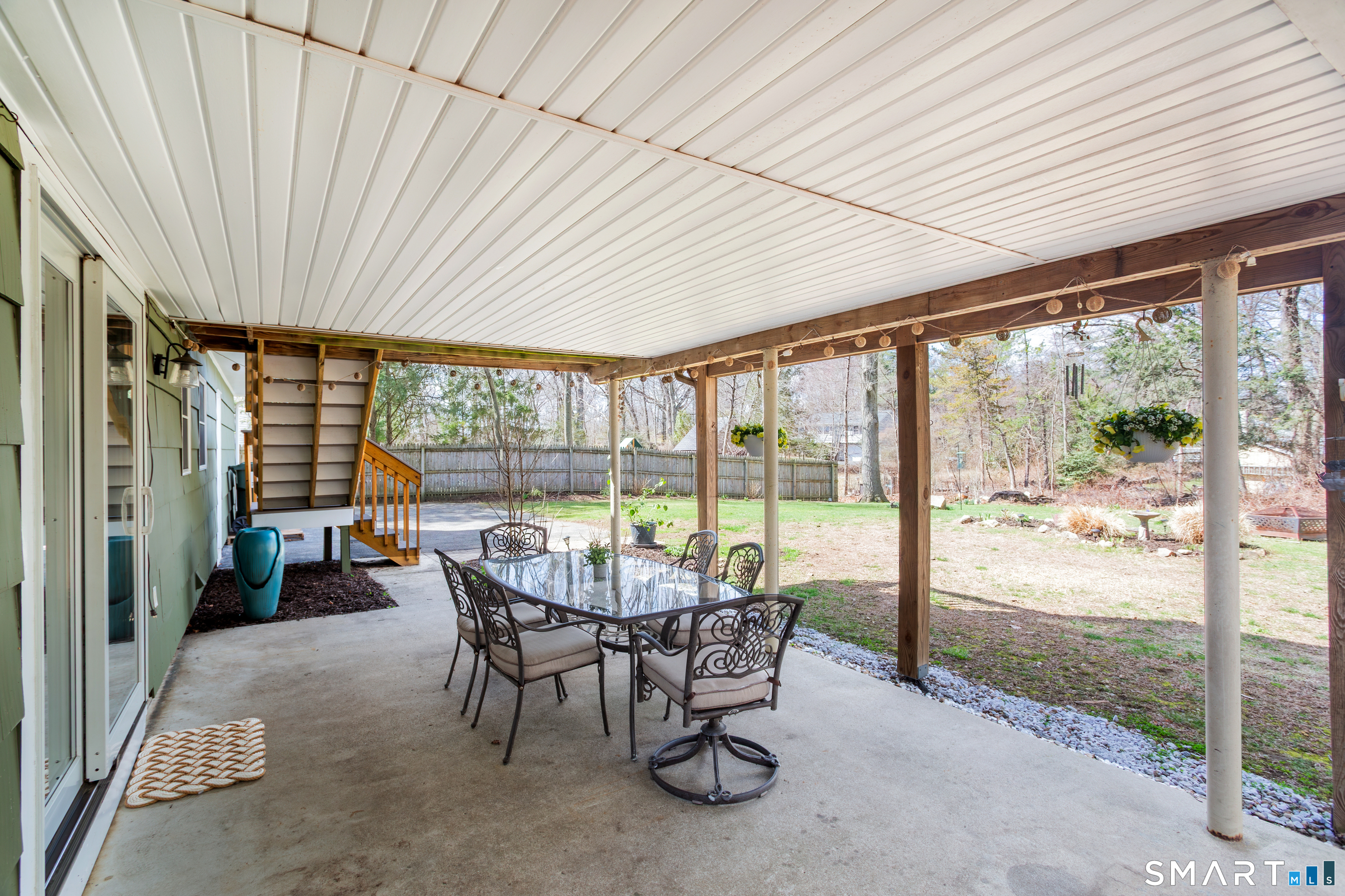 37 Rocky Hill Road Trumbull, CT 06611 - Photo 32 of 40