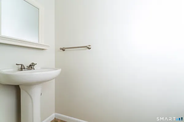 $599,900 | 37 Rocky Hill Road, Trumbull, CT 06611