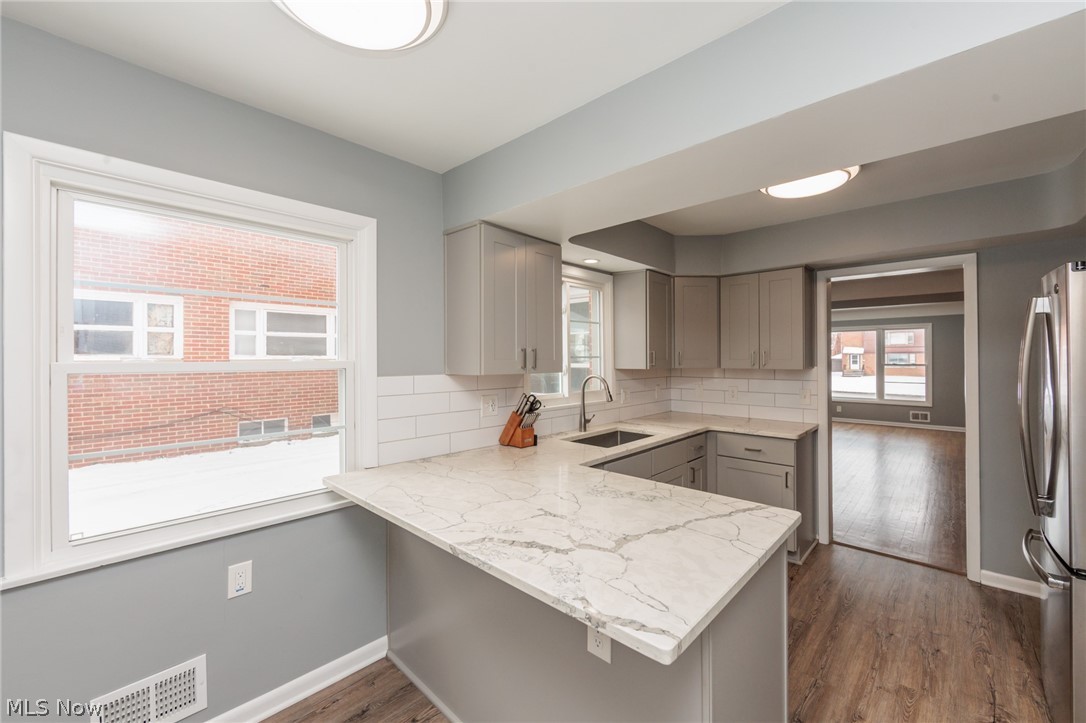 2539 Warrensville Center Road, Unit DOWN Cleveland, OH 44118 - Photo 13 of 43
